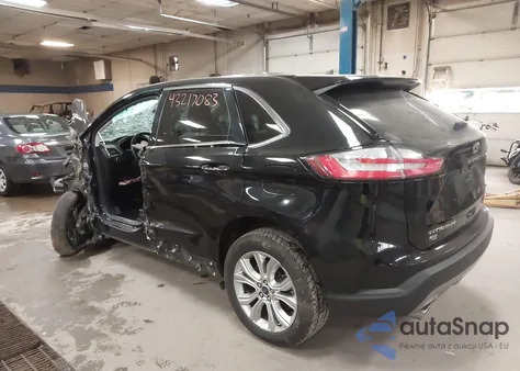 2022 Ford Edge Titanium z USA, uszkodzony, nr VIN 2FMPK4K95NBA94969